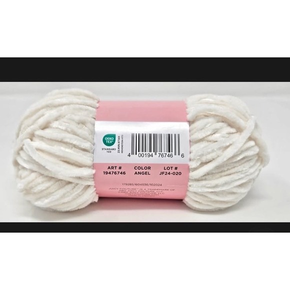 Juicy Couture ~ Luxe Velour Yarn~ 3.5oz ~ Angel ~ White ~ New set of 3